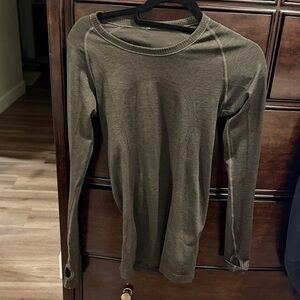 Lululemon Long Sleeve Top